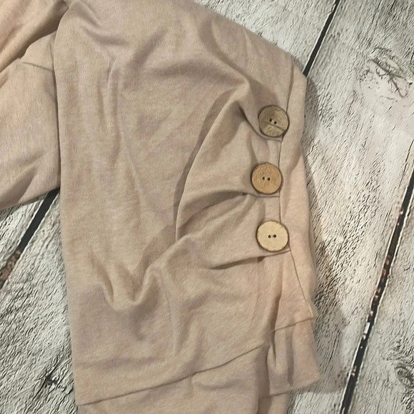 NWT! Women’s tan long loose fitting tunic top 3XL - Picture 3 of 3